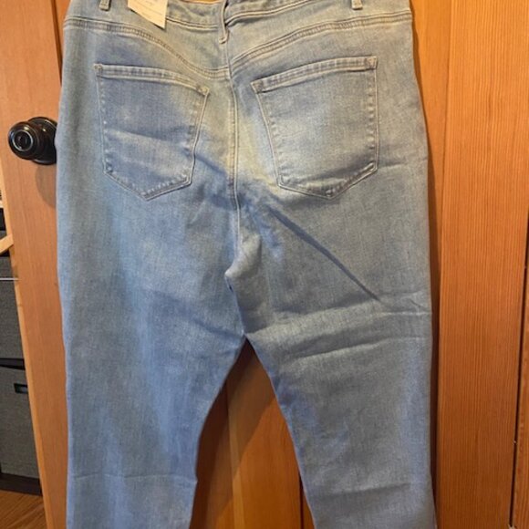 Talbot's Women's Cropped Light Denim Jean Jegging Crop Size 16W Plus Size NWT - Picture 5 of 6